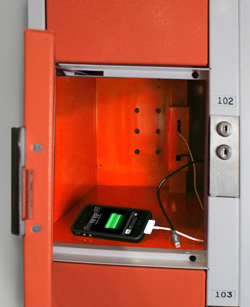 71-007- Statesman charging locker