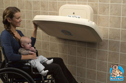 72-005 - Horizontal baby changing station